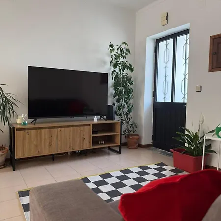 Дом отдыха Cool Cats House